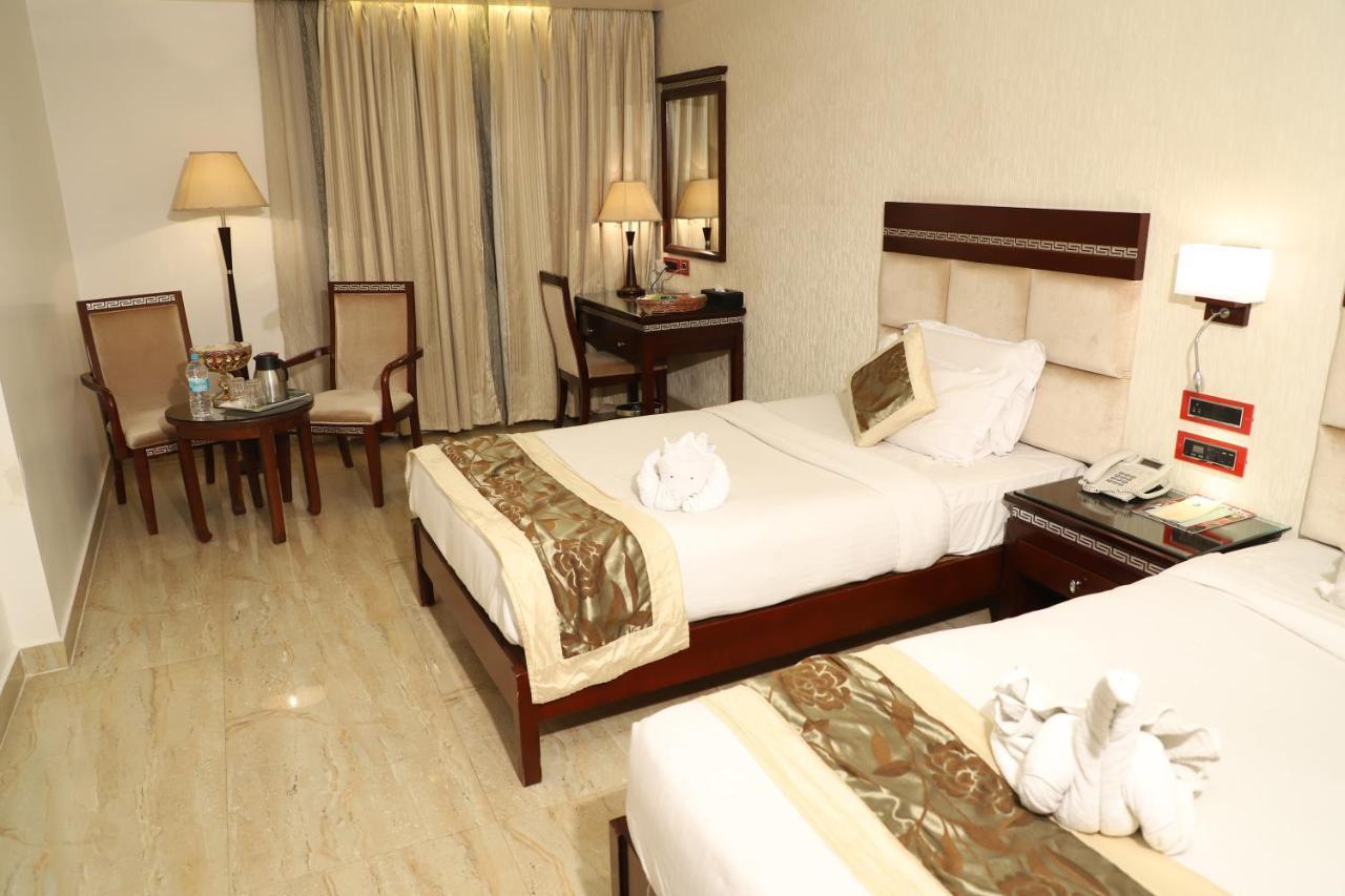 Republic Hotel Patna  Dış mekan fotoğraf