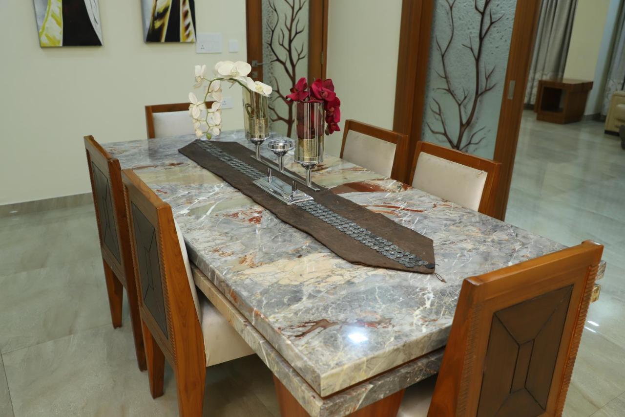 Republic Hotel Patna  Dış mekan fotoğraf