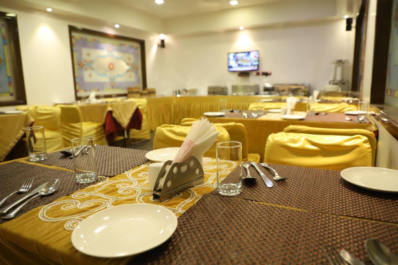 Republic Hotel Patna  Dış mekan fotoğraf