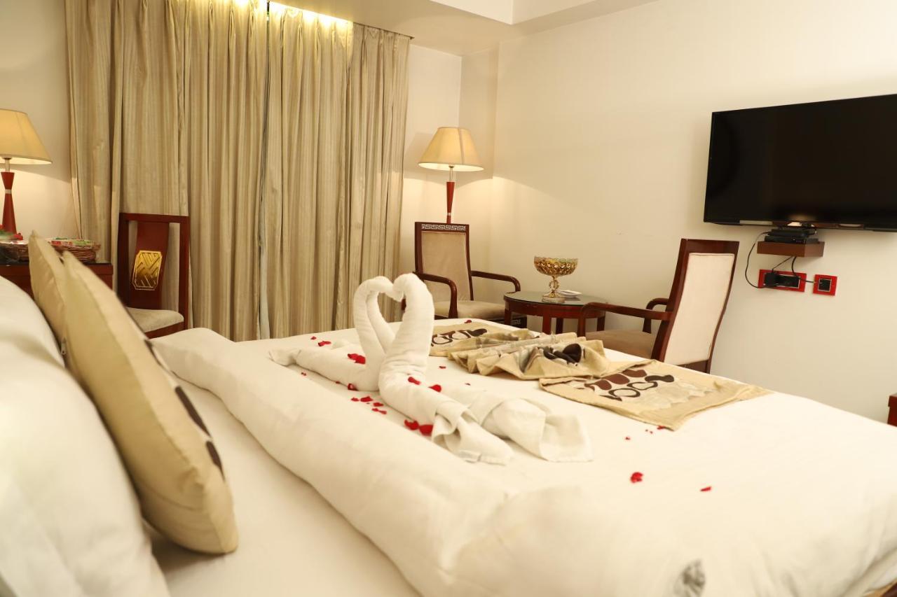 Republic Hotel Patna  Dış mekan fotoğraf