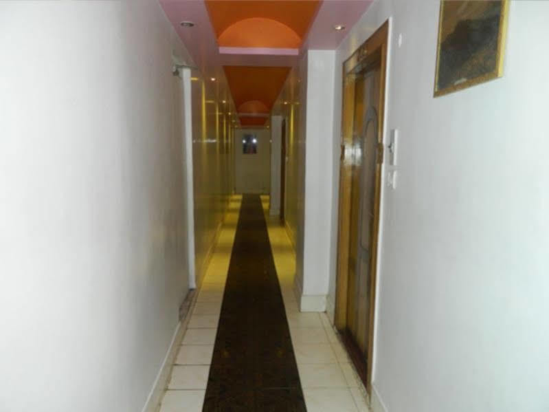 Republic Hotel Patna  Dış mekan fotoğraf