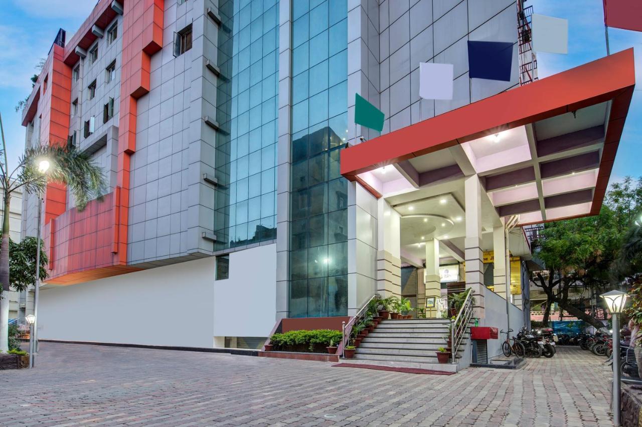 Republic Hotel Patna  Dış mekan fotoğraf